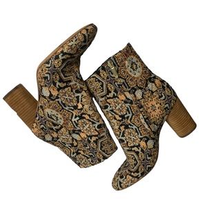 Sam Edelman Corra Tapestry Booties